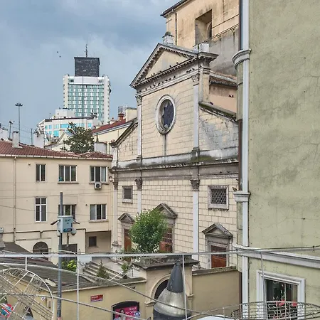 Iq Taksim Daire